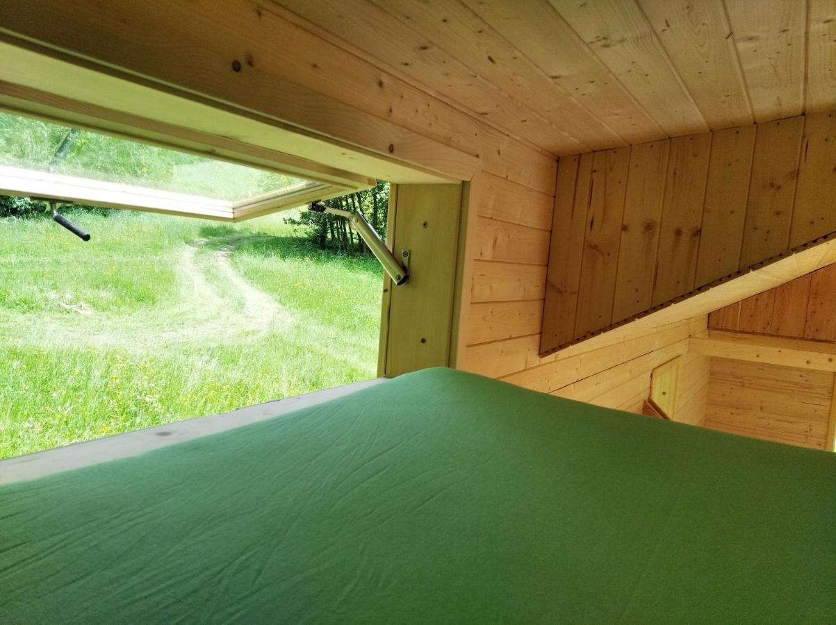 VýprachticeCelorocni Glamping V Pohodlnem Domecku别墅 外观 照片